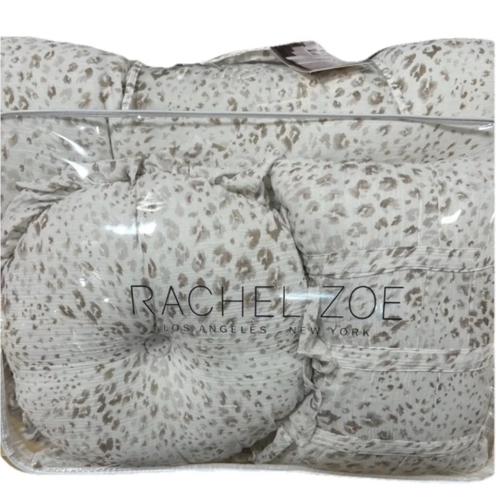 Rachel Zoe Brown and White Animal Print Gauze Queen Comforter Set 90”x90”
